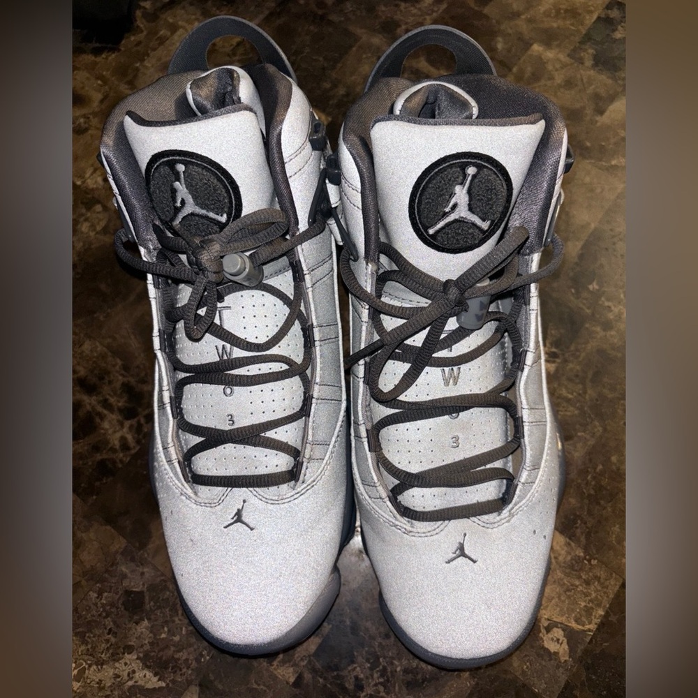 Air Jordan 6 ring